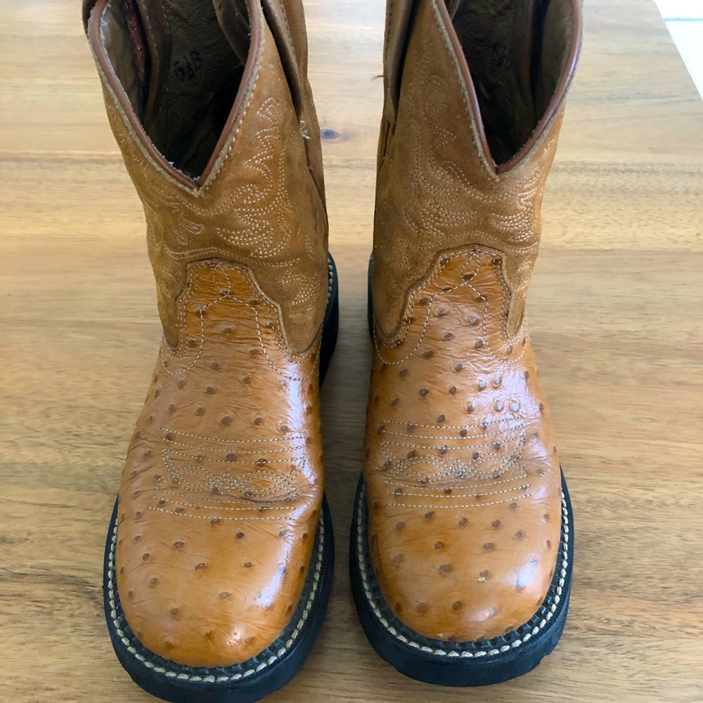 Fatbaby Ariat Boots 6.5